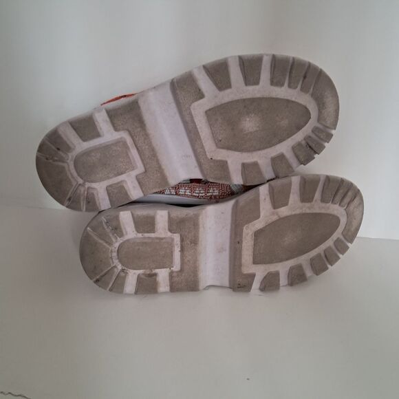 Colorful Women's Sneakers - Picture 9 of 9